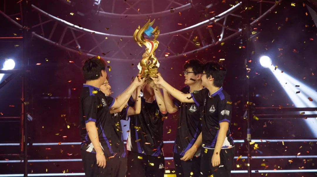 王者荣耀S41赛季震撼开启：超标装备日冕之怒解析，狄仁杰T0与李白强势回归引领新版本格局